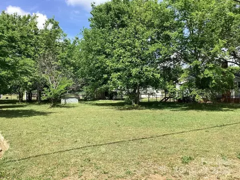 4630 Roberta Rd, Concord, NC 28027 photo 3