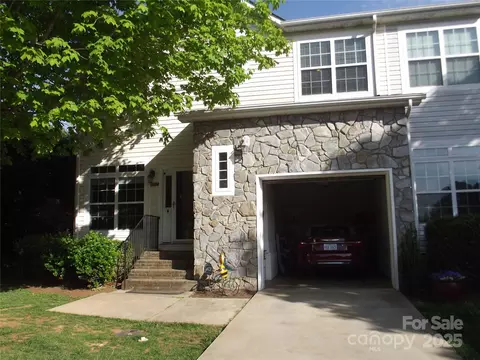 1502 Mulberry Ridge 1 Dr #1, Newton, NC 28658