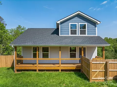 140 Murphy Hill Rd, Weaverville, NC 28787