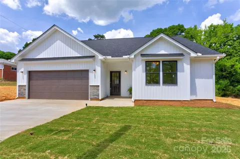3300 Travis Nw Ln NW, Concord, NC 28027