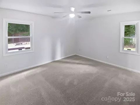 Bedroom - 8600 Eaglewind Dr, Charlotte, NC 28212 photo 2 of 6