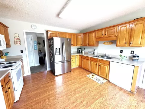 Kitchen - 3300 Luke Ct, Monroe, NC 28112 photo 3 of 4