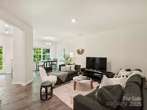 Living - 6037 Guildford Hill Ln, Charlotte, NC 28215 photo 1 of 3
