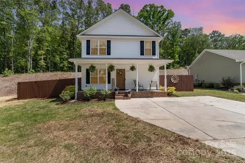 658 Morgan Rd, Albemarle, NC 28001