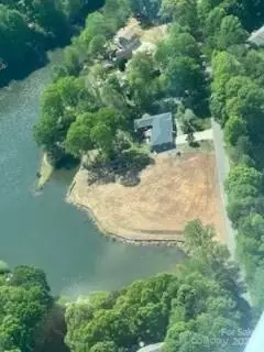 214 Farmstead Ln, Mooresville, NC 28117
