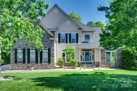 397 Fischer Rd, Fort Mill, SC 29715