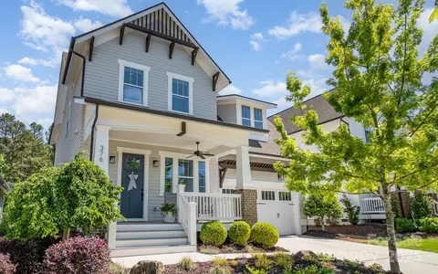 376 Sensibility 8 Cir #8, Fort Mill, SC 29708