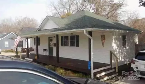 212 Madison E St E, York, SC 29745