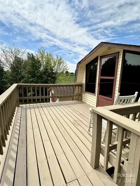 2030 Keisler Dairy Rd, Conover, NC 28613 photo 14