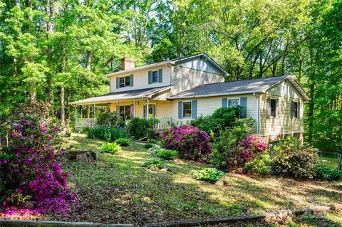 6766 Little Mountain Rd, Sherrills Ford, NC 28673