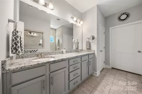 Bath - 3588 County Down Ave, Kannapolis, NC 28081 photo 1 of 1