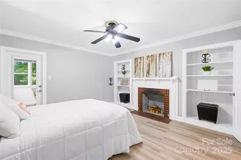 6012 Tuckaseegee Rd, Charlotte, NC 28208