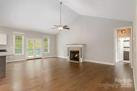 Living - 76 Tryon View Dr, Flat Rock, NC 28731 photo 4 of 7