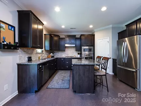 Kitchen - 4012 Martele Dr, Mint Hill, NC 28227 photo 5 of 7
