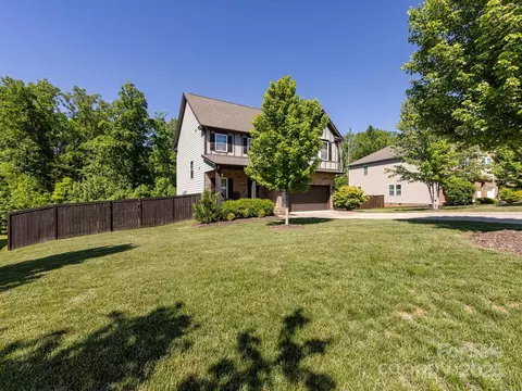 Exterior - 4012 Martele Dr, Mint Hill, NC 28227 photo 2 of 10