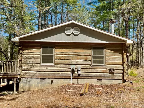 Exterior - 393 Grassy Ridge Ln, Purlear, NC 28665 photo 5 of 15