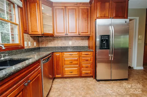 277 Forest Rd, Marion, NC 28752 photo 7