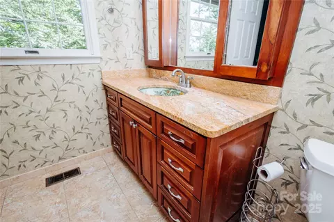 277 Forest Rd, Marion, NC 28752 photo 17