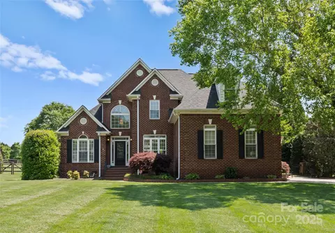 502 Fly Fisher Dr, Salisbury, NC 28147