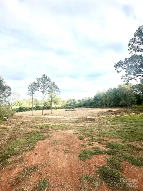 1010 E Sandy Ridge 4 Rd #4, Monroe, NC 28112