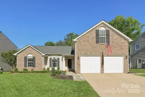 6724 Long Nook Ln, Indian Trail, NC 28079
