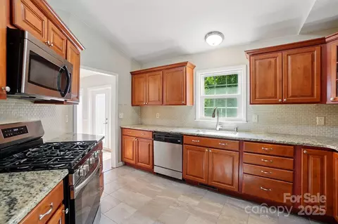 2379 Whitley Rd, Fort Mill, SC 29708 photo 10
