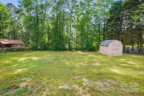 2379 Whitley Rd, Fort Mill, SC 29708 photo 38