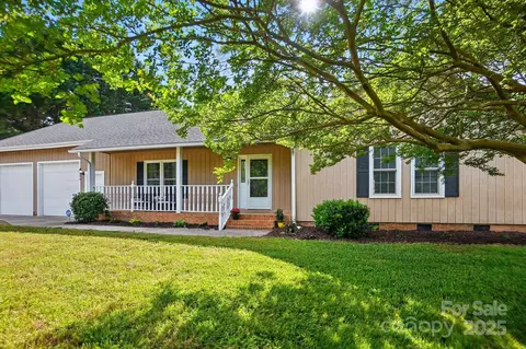 2379 Whitley Rd, Fort Mill, SC 29708 photo 3