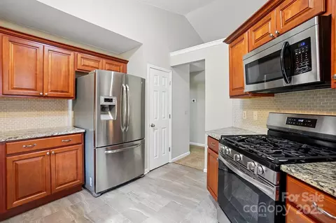 2379 Whitley Rd, Fort Mill, SC 29708 photo 13