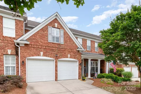 11329 Corliss Ave, Charlotte, NC 28277
