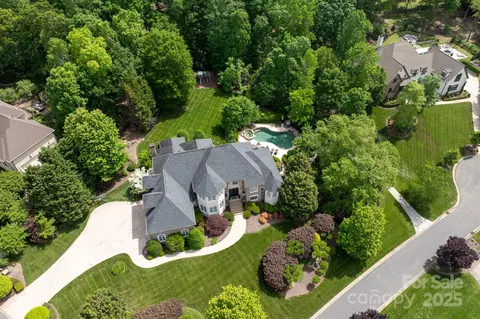 1001 Medinah Ct, Waxhaw, NC 28173