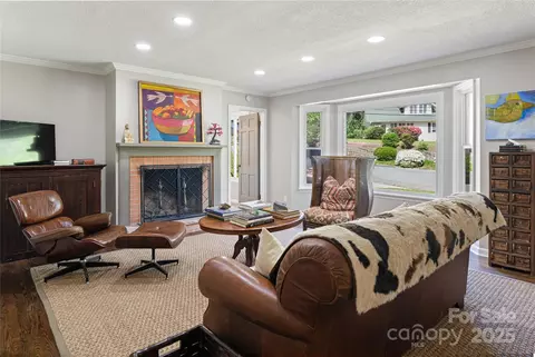 179 Grady Ave, Tryon, NC 28782 photo 5