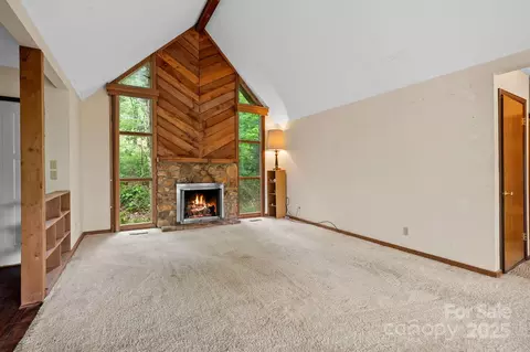 1020 Vineyard Rd, Tryon, NC 28782 photo 4