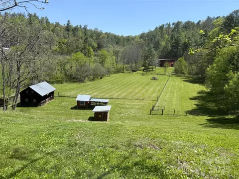 Exterior - 101 Garrison Rd, Mars Hill, NC 28754 photo 13 of 14