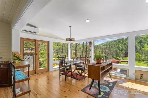 Dining - 101 Garrison Rd, Mars Hill, NC 28754 photo 1 of 1
