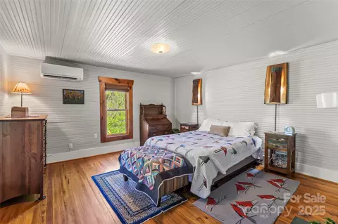 Bedroom - 101 Garrison Rd, Mars Hill, NC 28754 photo 1 of 2