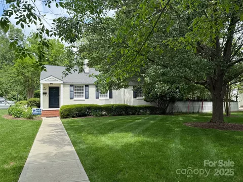 946 Sedgefield Rd, Charlotte, NC 28209