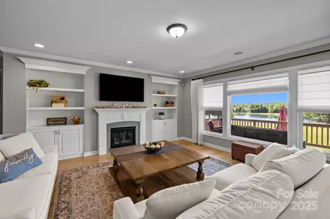 Living - 10517 Sable Cap Rd, Mint Hill, NC 28227 photo 5 of 6