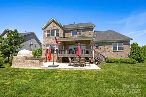 Exterior - 10517 Sable Cap Rd, Mint Hill, NC 28227 photo 4 of 5