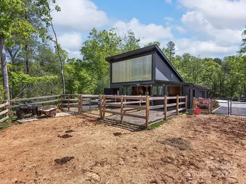Exterior - 262 S Cove Rd, Mill Spring, NC 28756 photo 12 of 12