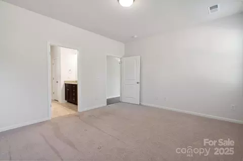 Bedroom - 4527 Dover Ct, Denver, NC 28037 photo 4 of 5