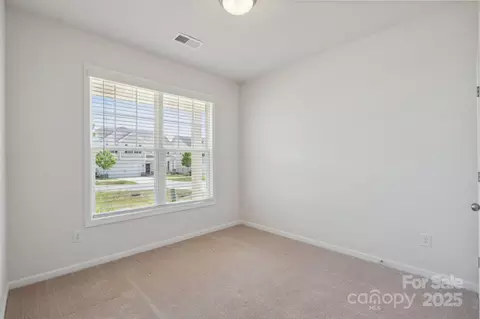 Bedroom - 4527 Dover Ct, Denver, NC 28037 photo 1 of 5