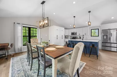 17403 Green Hill Rd, Charlotte, NC 28278