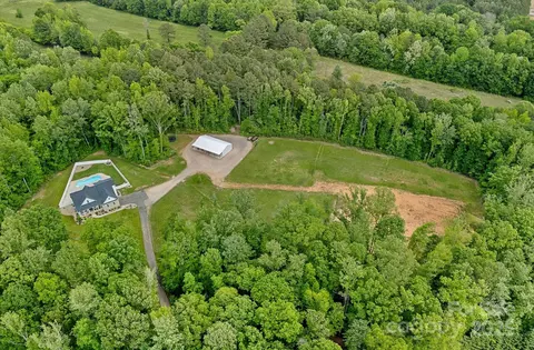 270 Worthington Dr, Mount Ulla, NC 28125