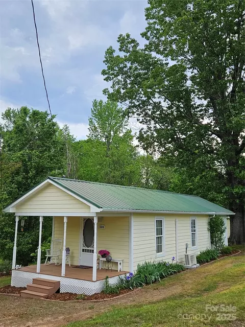 504 Pineburr Sw Ave SW, Valdese, NC 28690