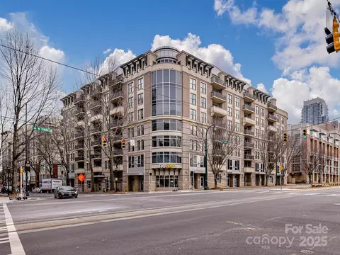 718 W Trade 704 St #704, Charlotte, NC 28202