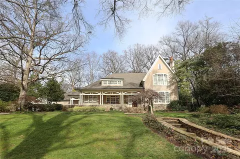 1121 Linganore Pl, Charlotte, NC 28203