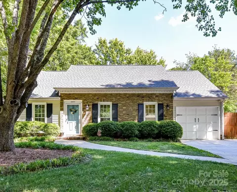 2401 Birnen Dr, Charlotte, NC 28210