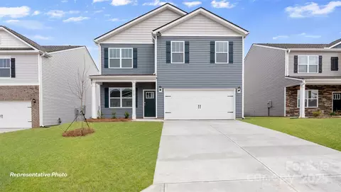 134 Rustling Waters Dr, Mooresville, NC 28117