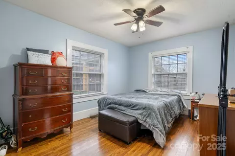 Bedroom - 591 E Oak St, Marion, NC 28752 photo 1 of 4